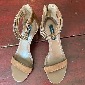 White House|Black Market. Mint condition.  Worn once.